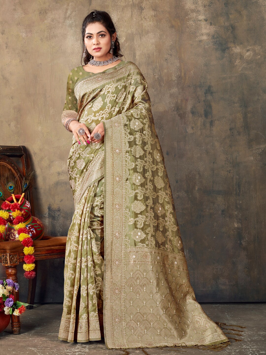 

SANGAM PRINTS Floral Woven Design Zari Embellished Organza Saree, Green