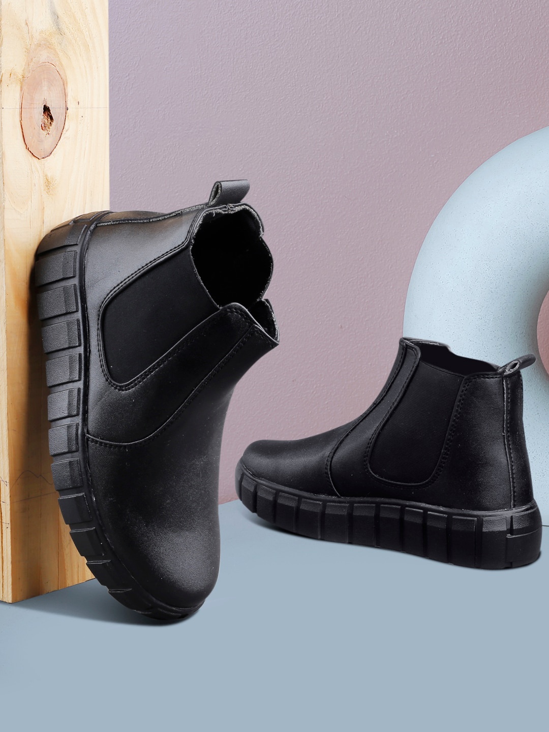

mr wonker Women Textured High-Top Chelsea Boots, Black