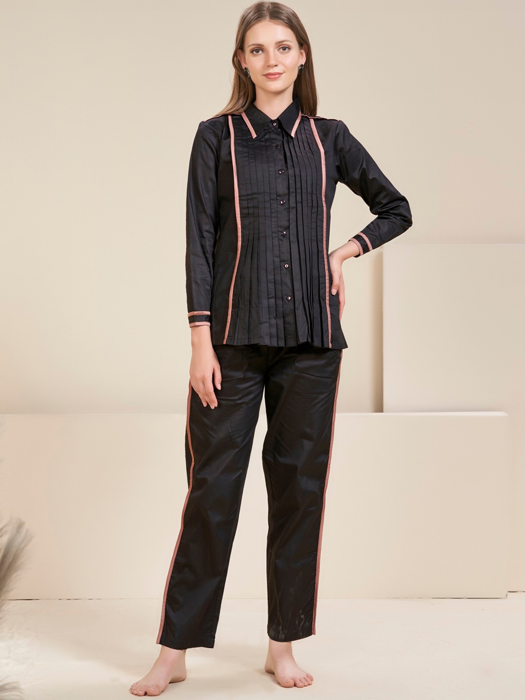 

Bannos Swagger Women Pleated Shirt & Pyjama Night Suit, Black