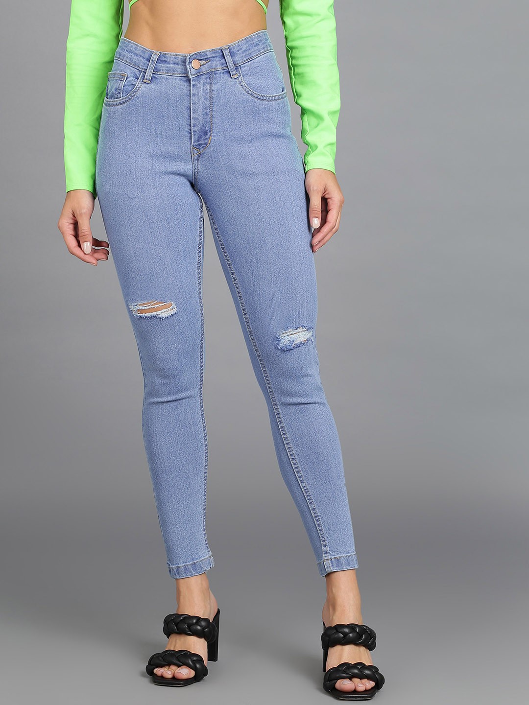 

Urbano Fashion Women Skinny Fit Mildly Distressed Stretchable Cropped Jeans, Blue