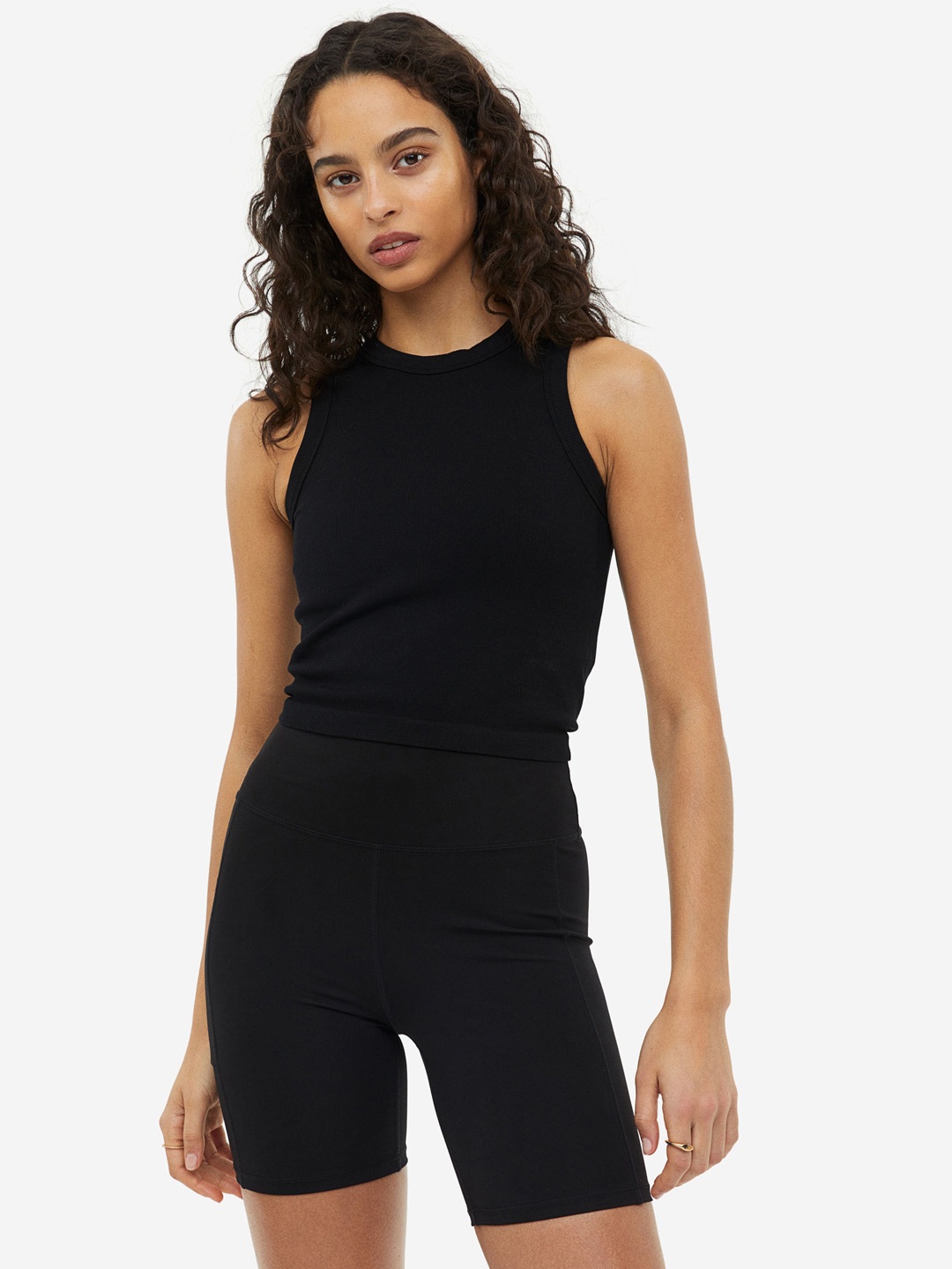 

H&M Women DryMove Pocket-Detail Sports Cycling Shorts, Black