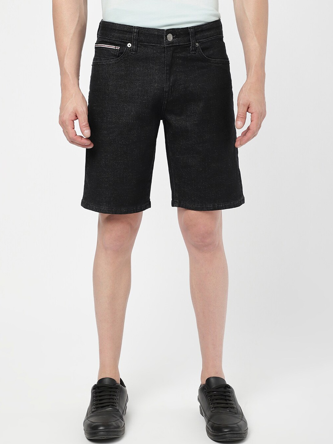 

Passion Men Mid-Rise Knee Length Cotton Regular Shorts, Black