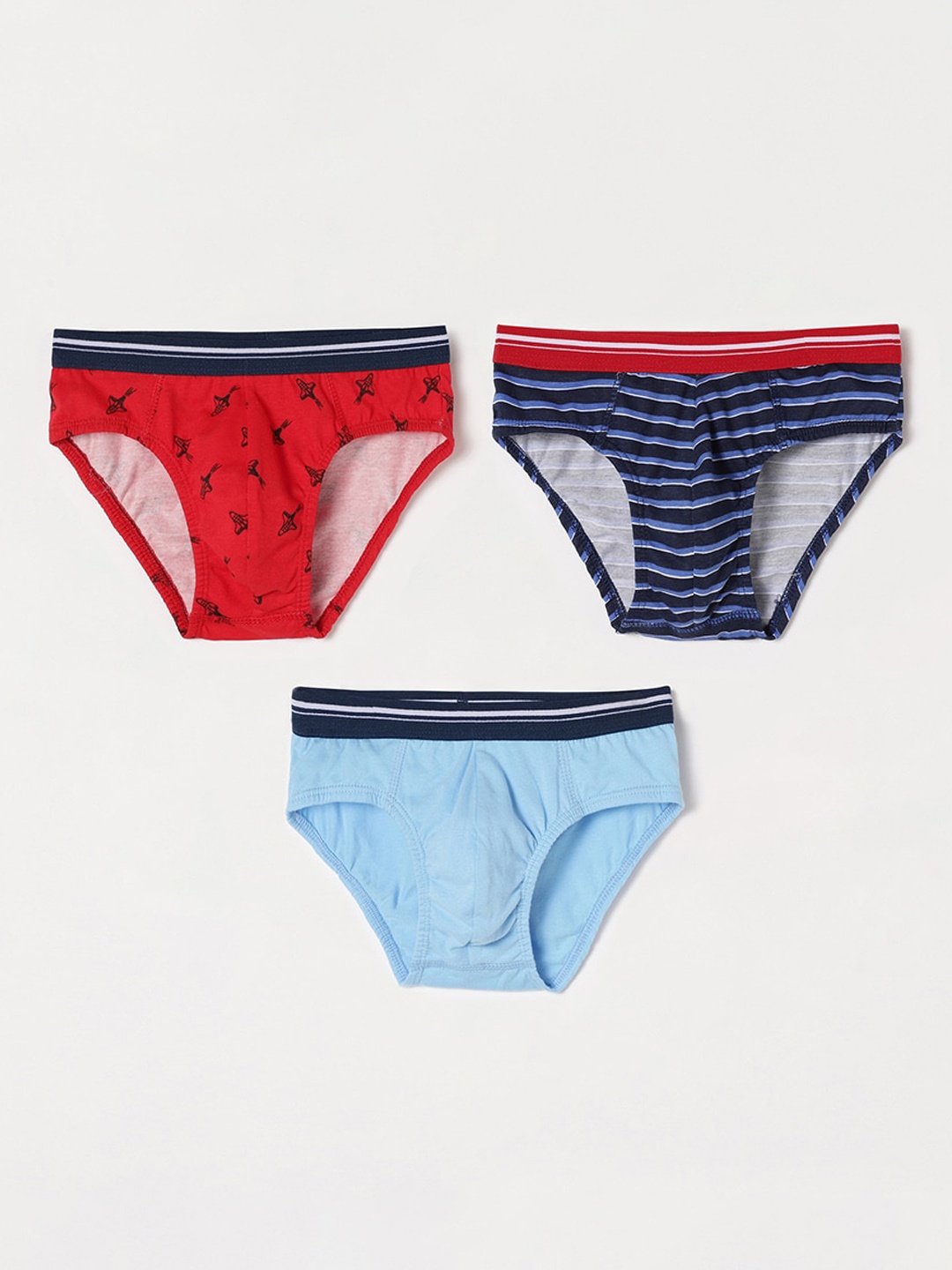 

Fame Forever by Lifestyle Boys Pack of 3 Pure Cotton Basic Briefs, Red