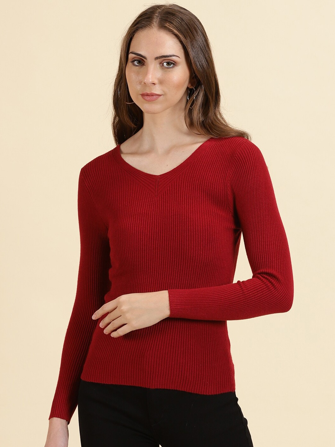 

SHOWOFF V-Neck Knitted Acrylic Fitted Top, Maroon