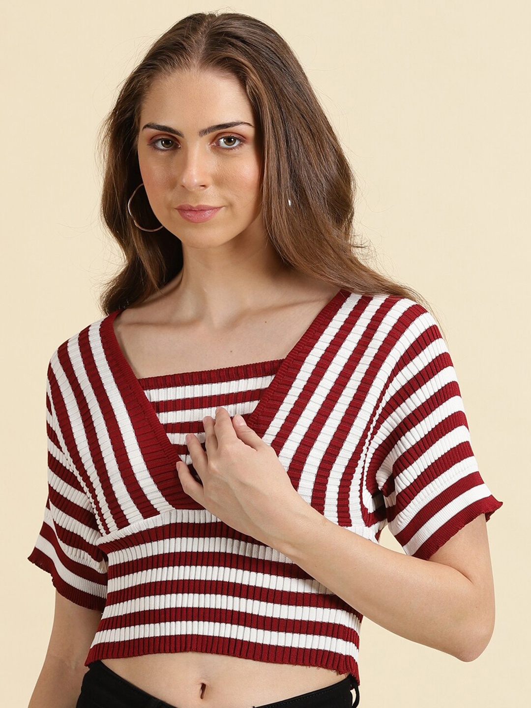 

SHOWOFF Striped Square Neck Extended Sleeves Knitted Acrylic Fitted Crop Top, Maroon