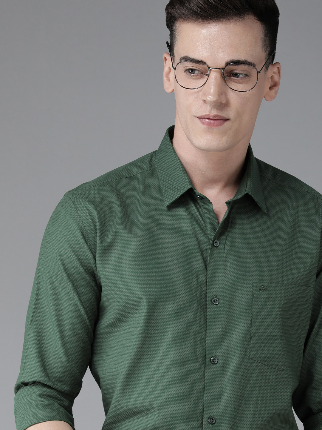 

Arrow Men Original Slim Fit Textured Pure Cotton Semiformal Shirt, Green