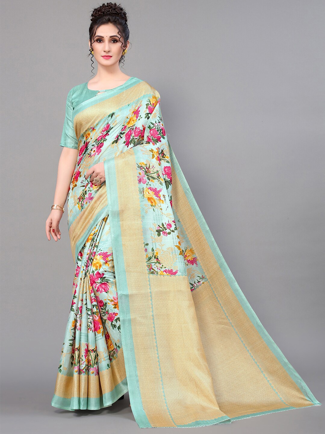 

GORGONE Floral Printed Zari Saree, Green