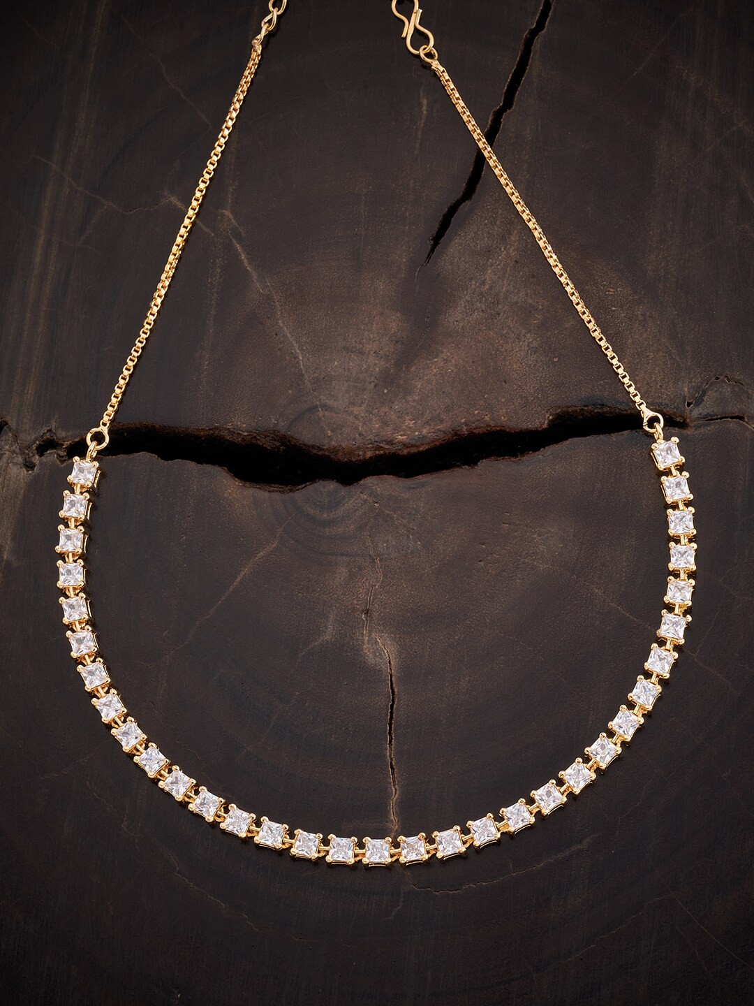 

Kushal's Fashion Jewellery Gold-Plated Chain