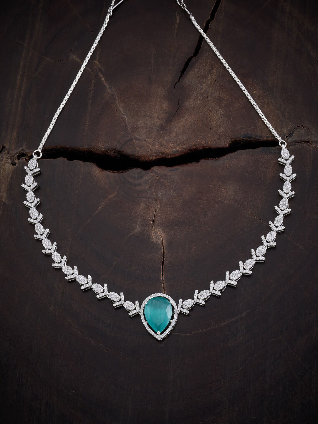

Kushal's Fashion Jewellery Rhodium-Plated Short Necklace, Silver