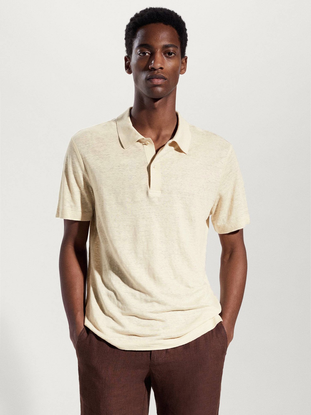 

MANGO MAN Polo Collar Sustainable Linen Slim Fit T-shirt, Off white