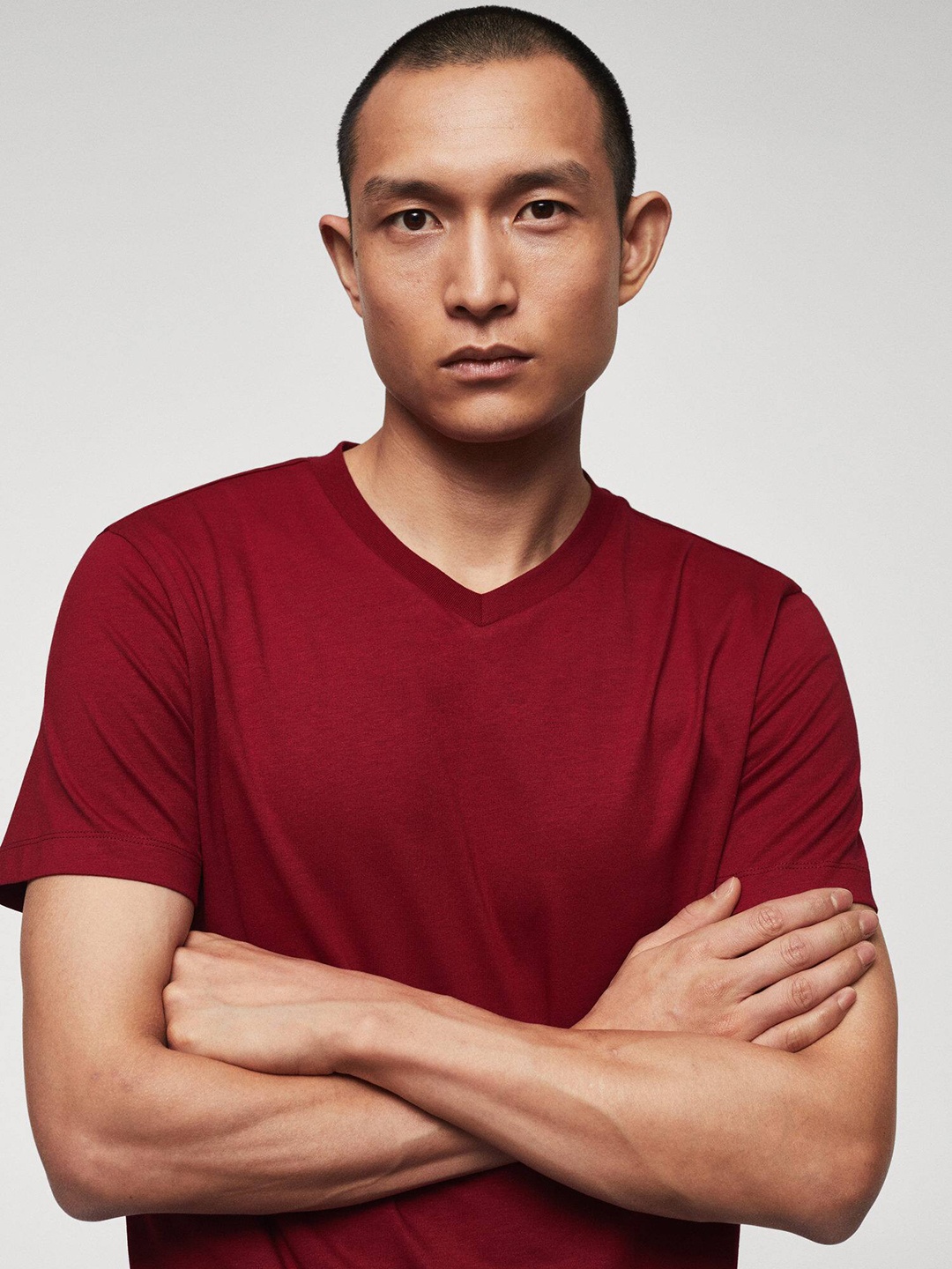 

MANGO MAN Pure Cotton V-Neck T-shirt, Maroon