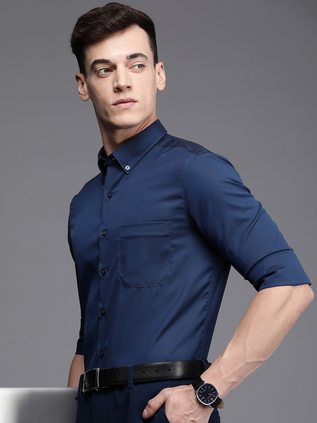 

Louis Philippe Men Super Slim Fit Solid Opaque Pure Cotton Formal Shirt, Navy blue