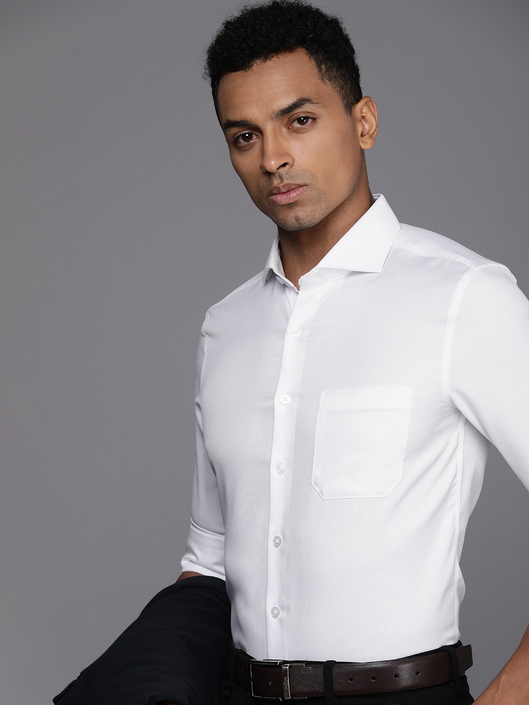 

Louis Philippe Super Slim Fit Pure Cotton Formal Shirt, White