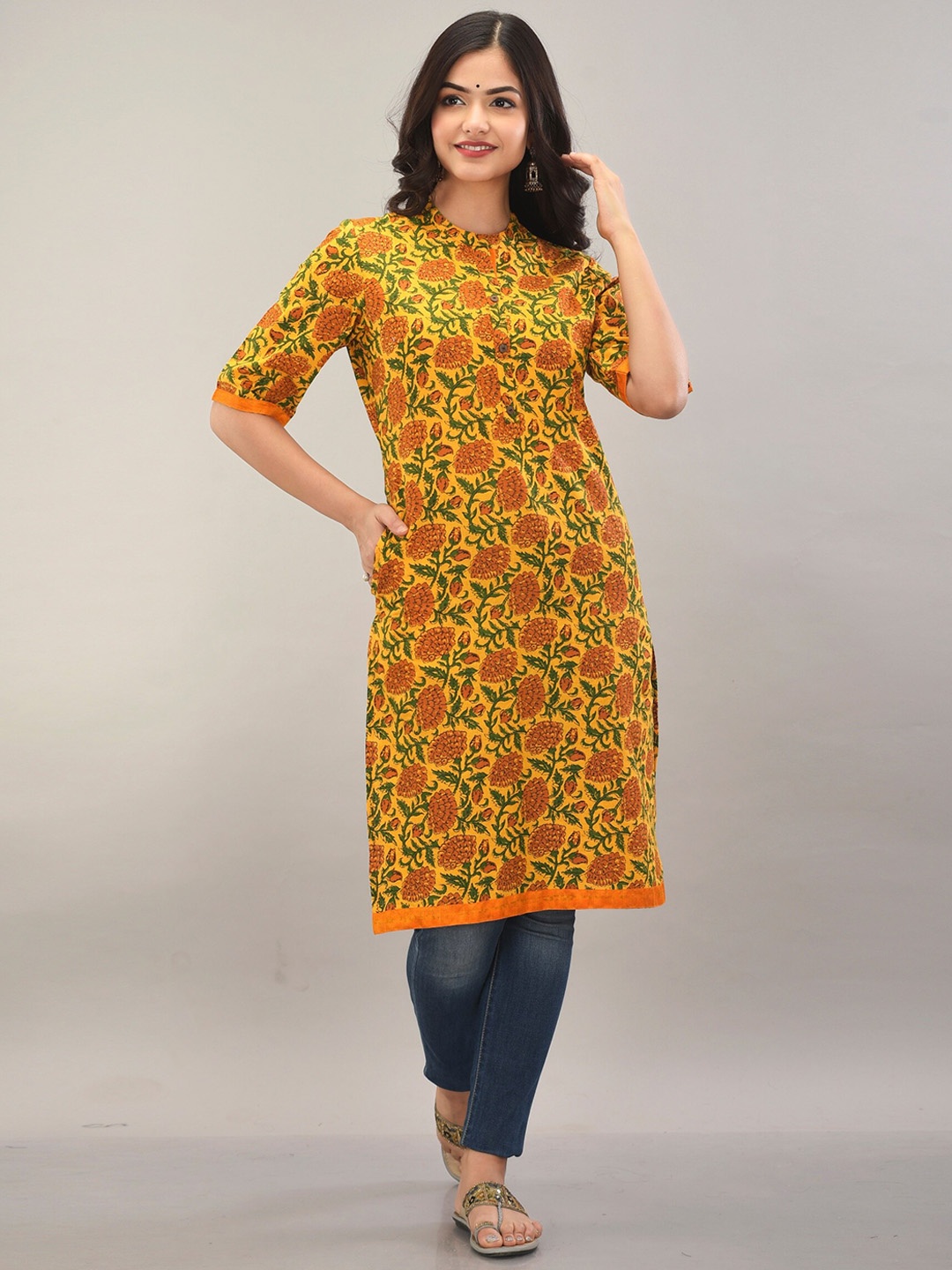 

METRO-FASHION Floral Printed High Neck Cotton Kurta, Yellow