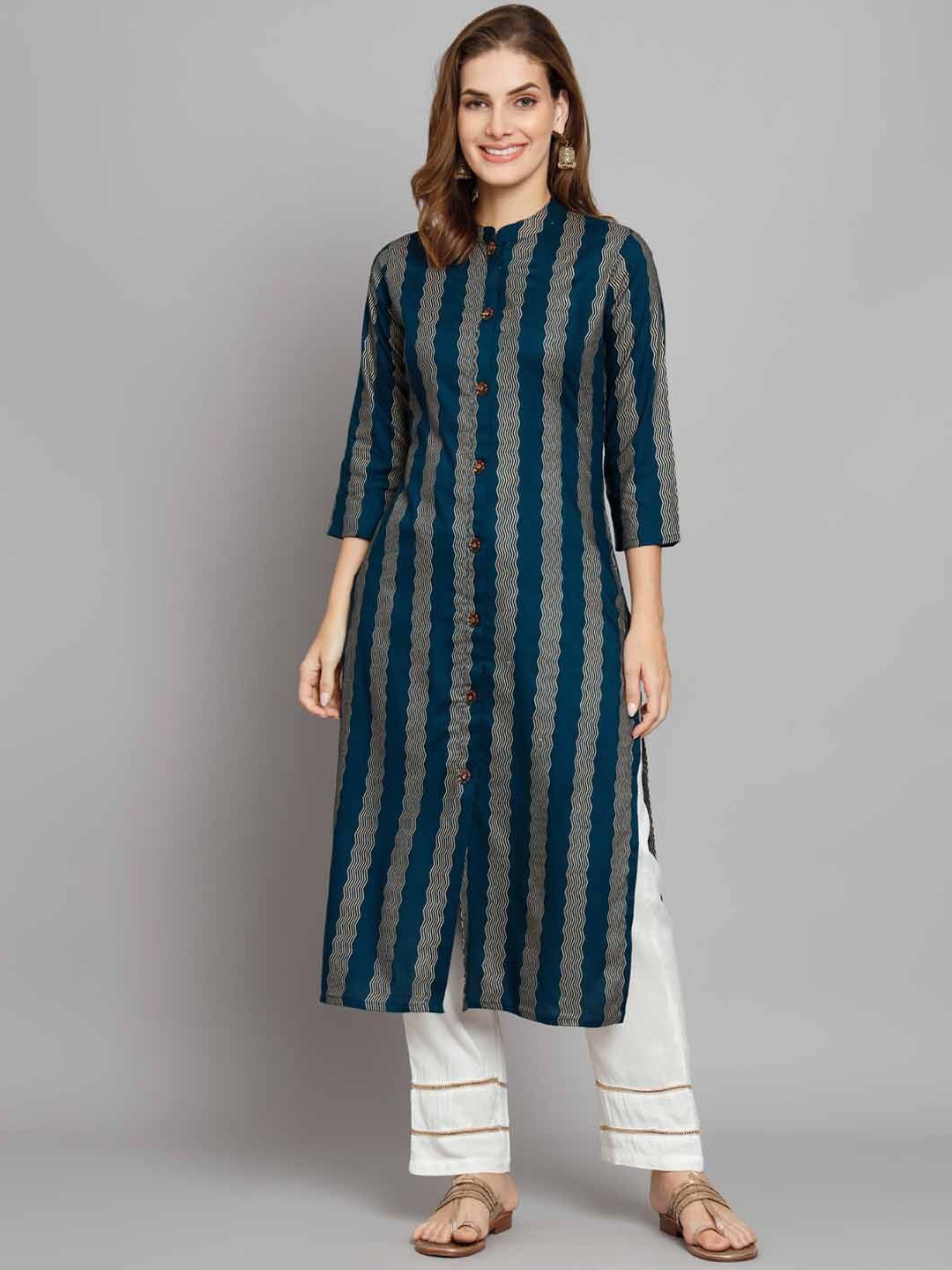 

Nehamta Geometric Printed Kurta With Palazzos, Teal
