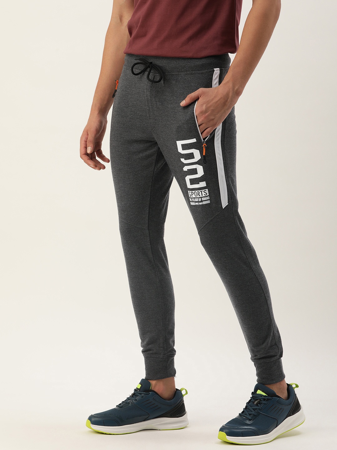 

Sports52 wear Men Slim Fit Brand Logo Printed Joggers, Grey melange
