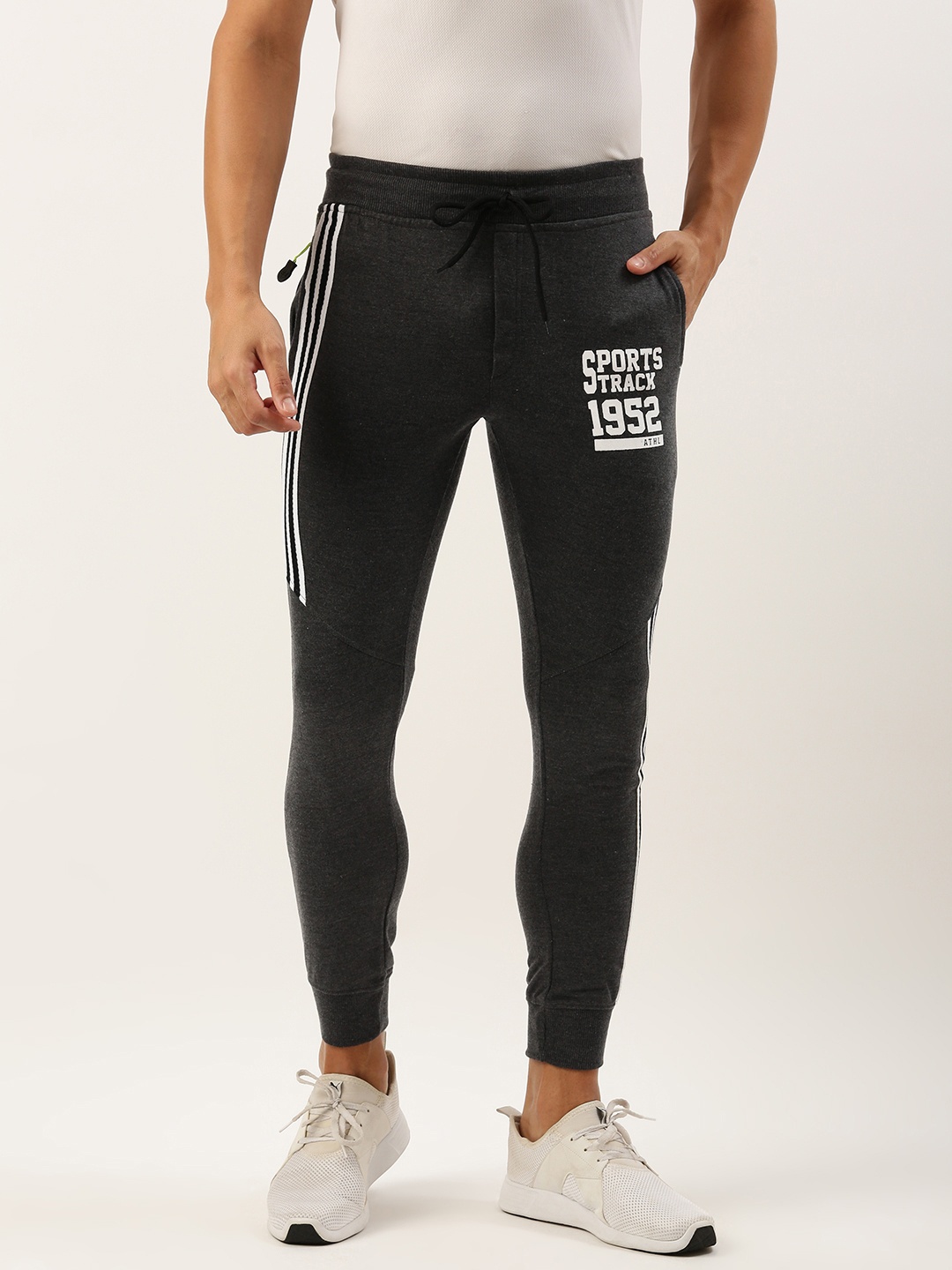 

Sports52 wear Men Striped Training Slim Fit Joggers, Grey melange
