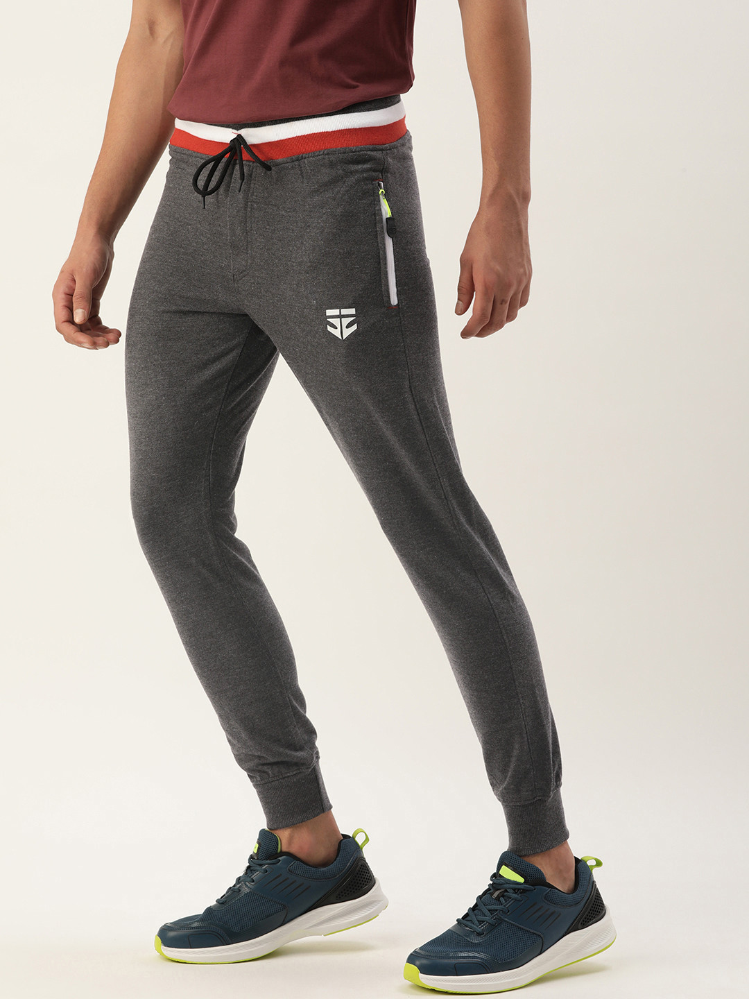 

Sports52 wear Men Slim Fit Brand Logo Printed Track Pant, Grey melange
