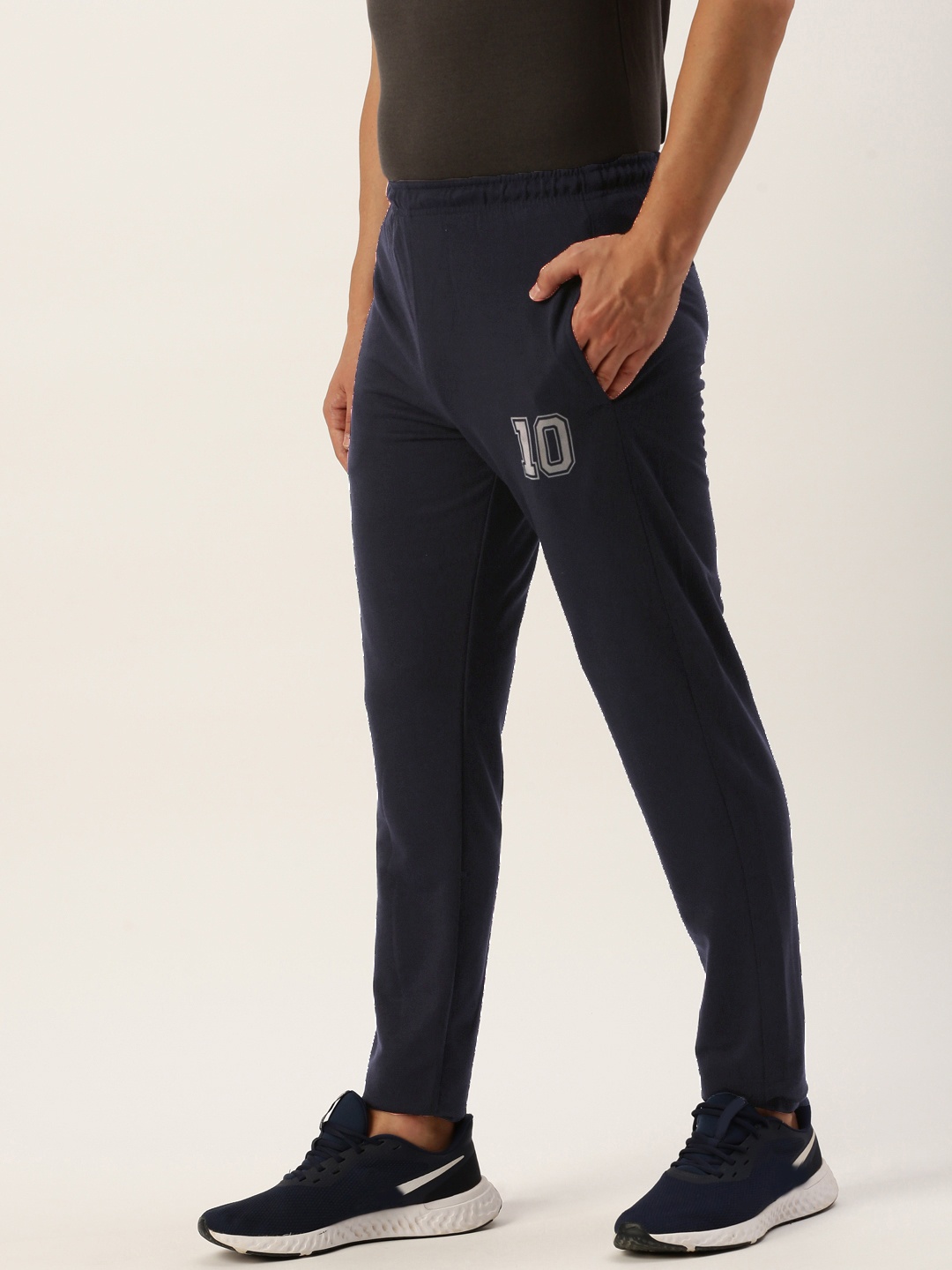 

Sports52 wear Men Solid Slim Fit Mid-Rise Knitted Cotton Training Or Gym Track Pants, Navy blue