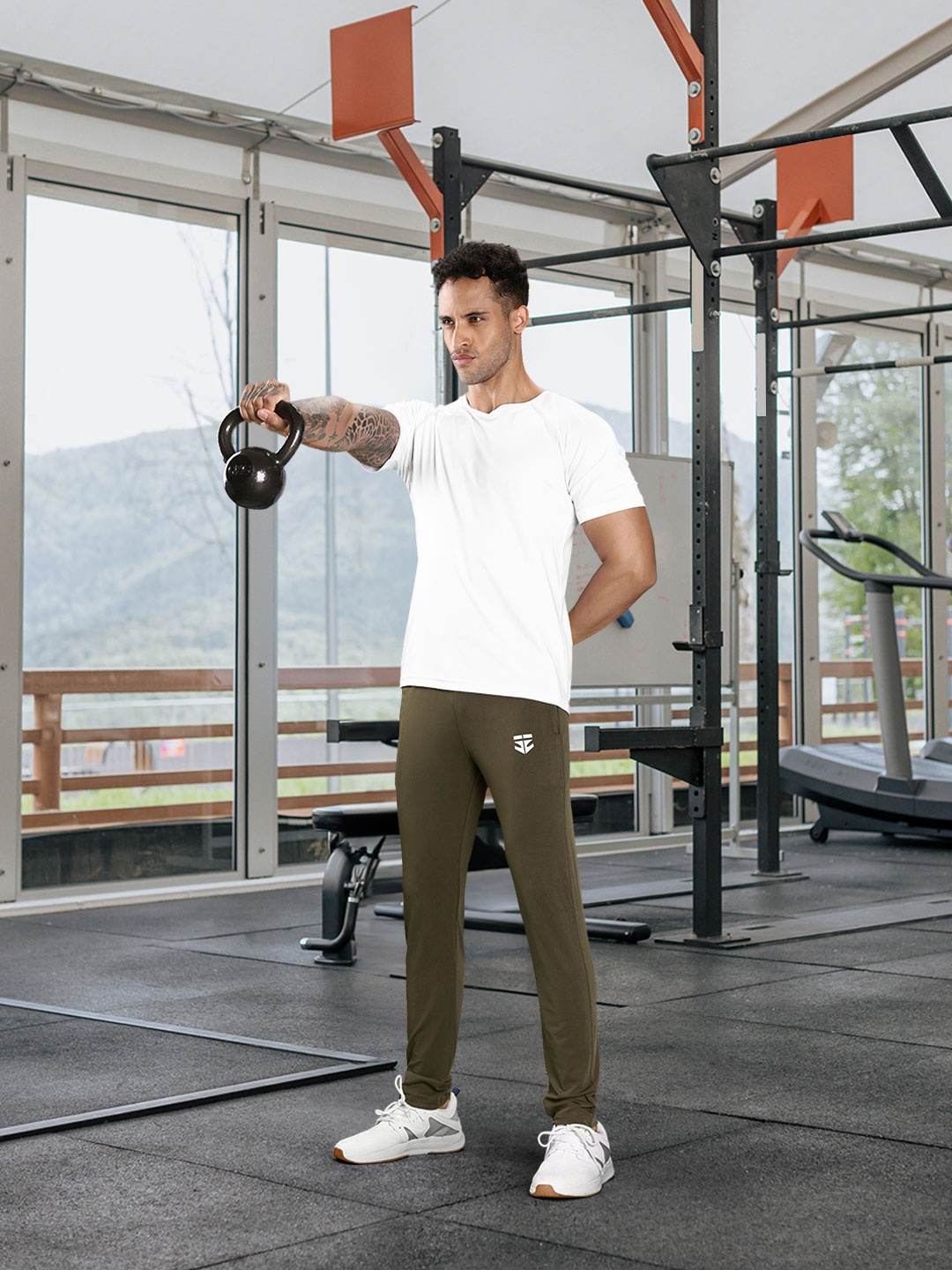 

Sports52 wear Men Solid Slim Fit Mid Rise Training Or Gym Track Pants, Olive