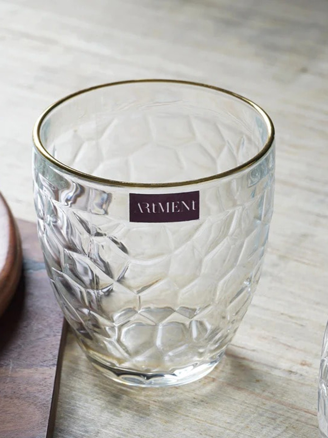 

THE ARTMENT Transparent 4 Pieces Textured Whisky Glasses 360 ml Each
