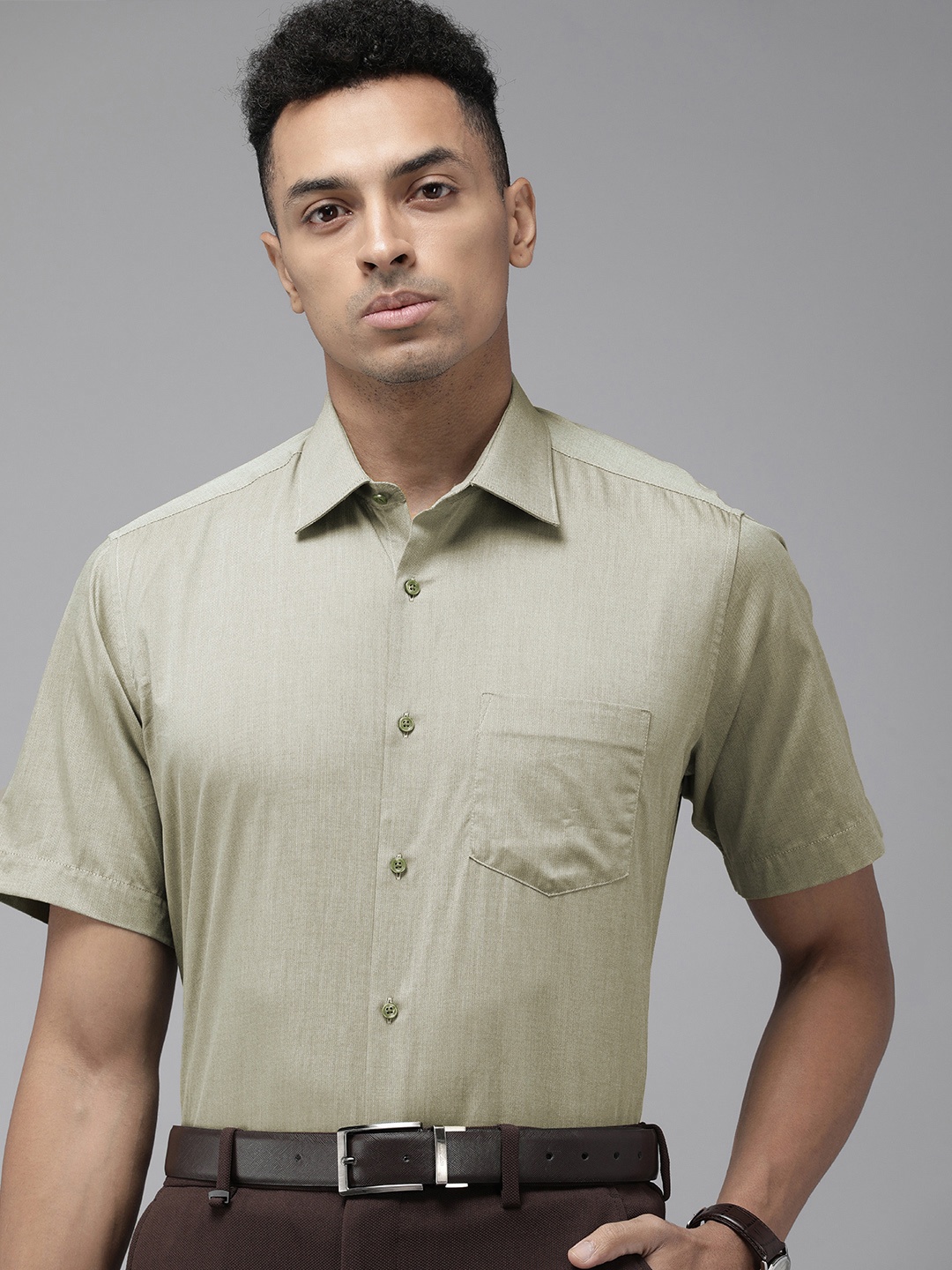

Van Heusen Men Green Opaque Formal Shirt