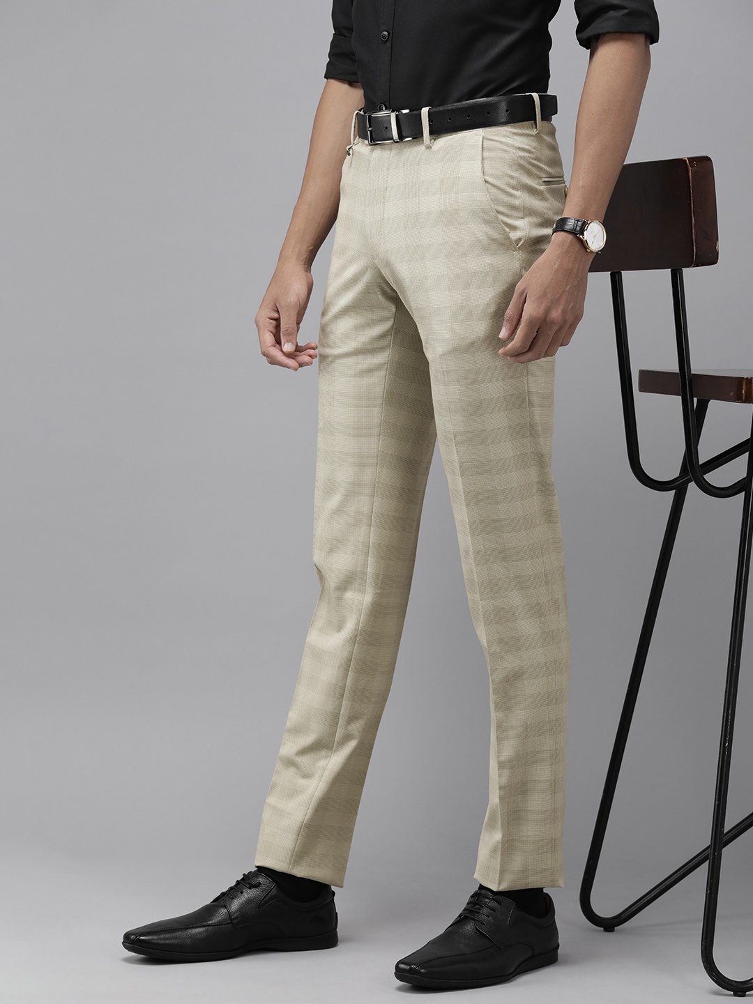 

Van Heusen Men Checked Ultra Slim Fit Wrinkle Free & Anti Radiation Formal Trousers, Beige