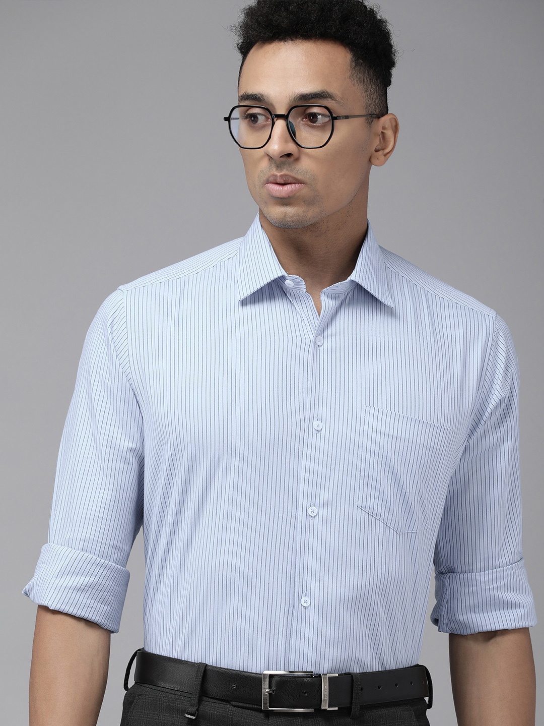 

Van Heusen Men Pure Cotton Custom Opaque Striped Formal Shirt, Blue