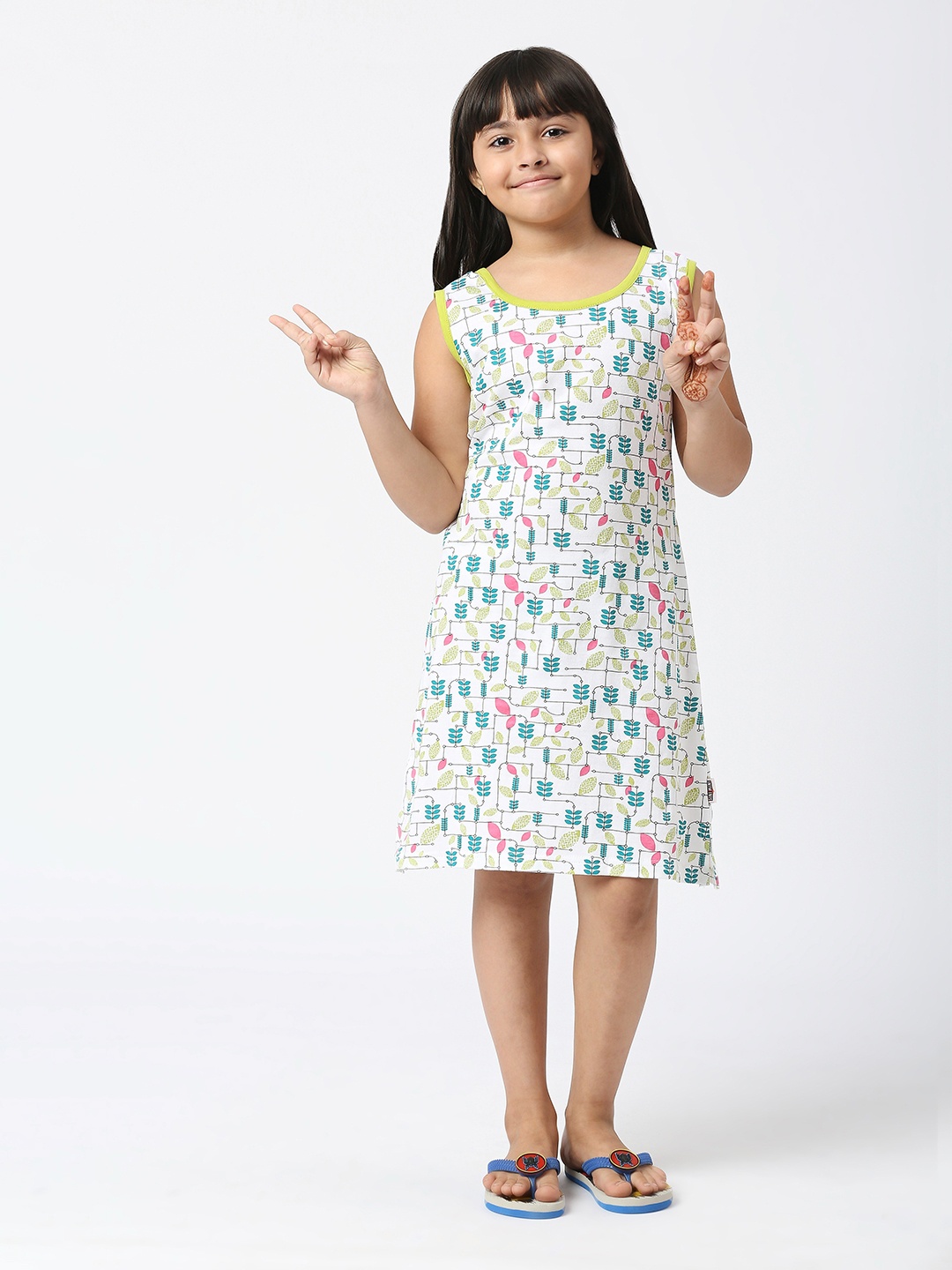 

SINI MINI Girls Floral Printed Pure Cotton Nightdress, White
