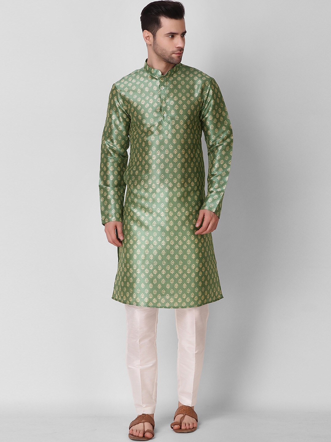 

Cult Indie Ethnic Motifs Printed Mandarin Collar Kurta with Pyjamas, Green