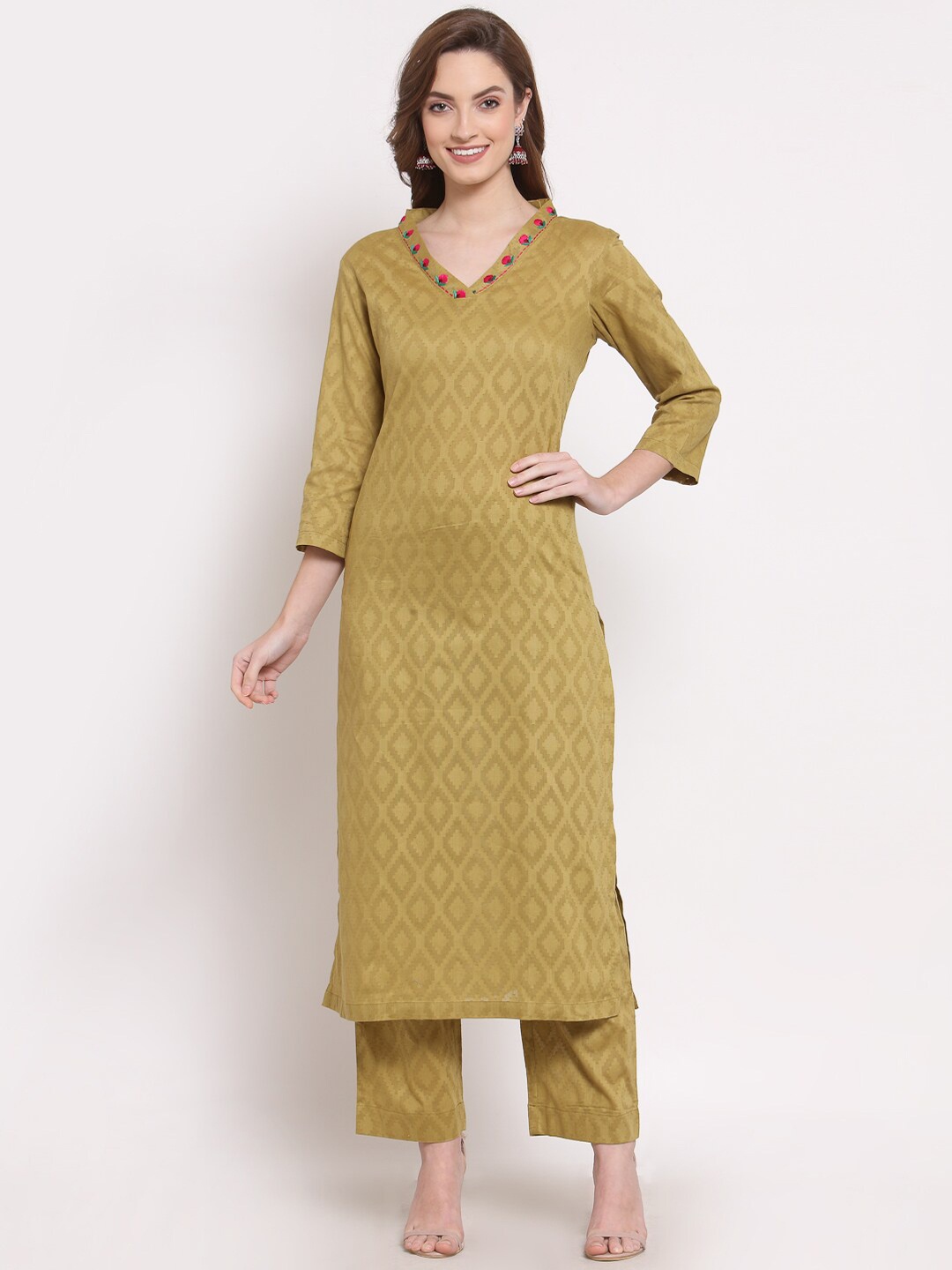 

DART STUDIO Geomteric Printed Thread Work Cotton Kurta, Green