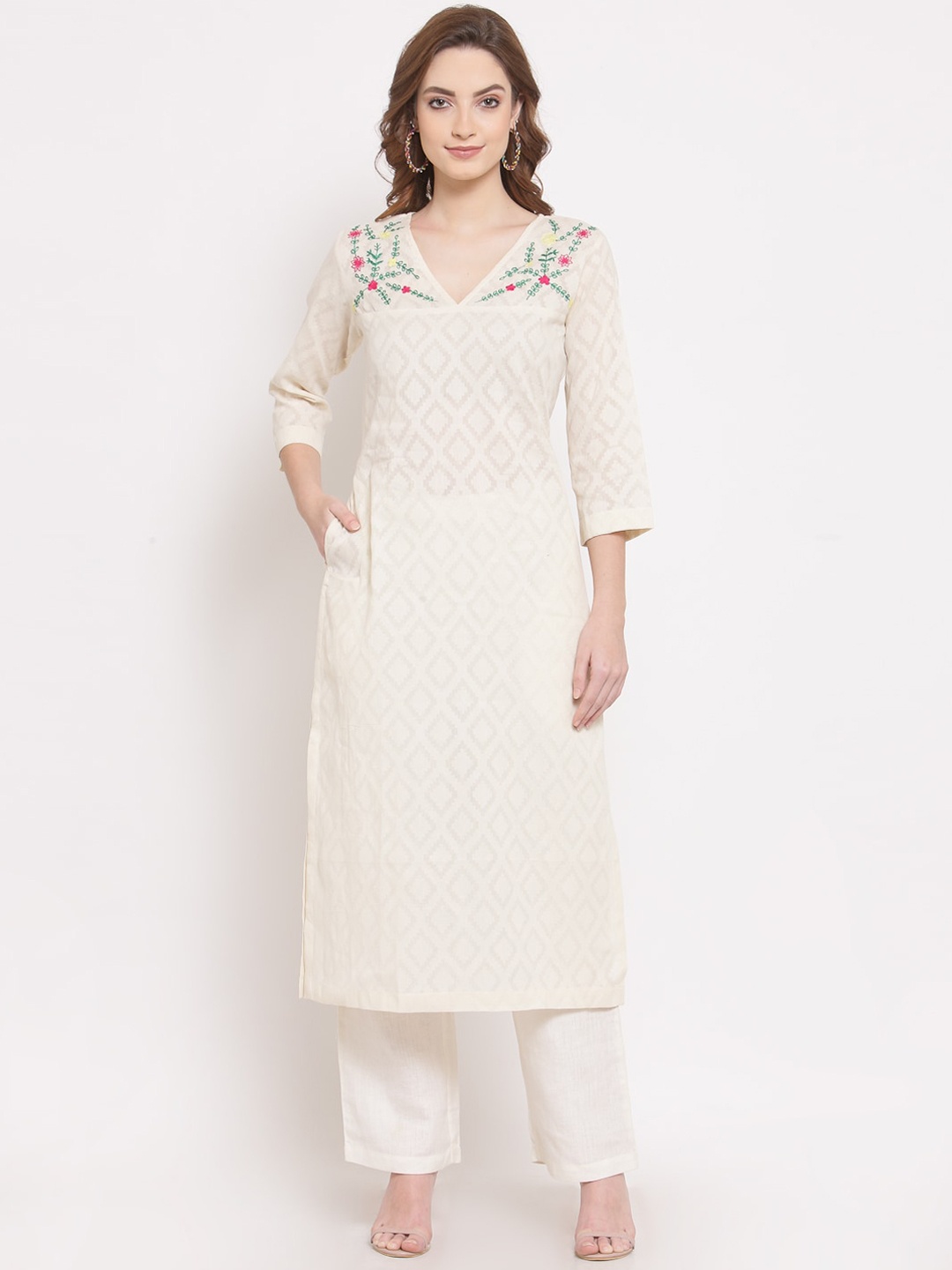 

DART STUDIO Geomteric Printed Thread Work Cotton Kurta, Off white