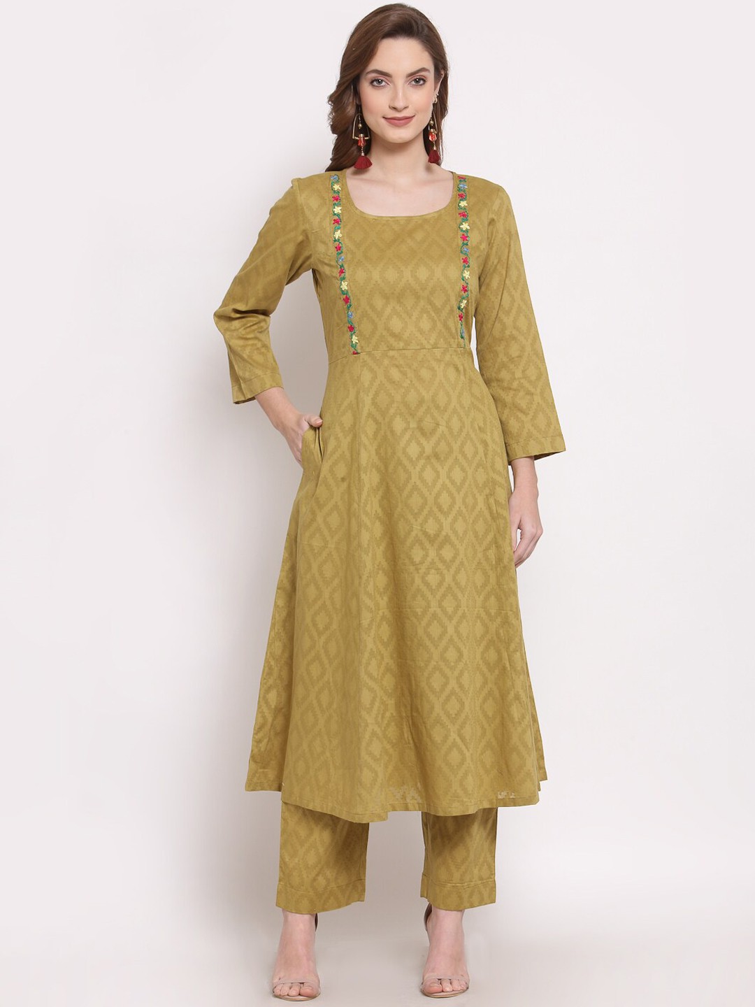 

DART STUDIO Geomteric Printed Thread Work A-Line Cotton Kurta, Olive