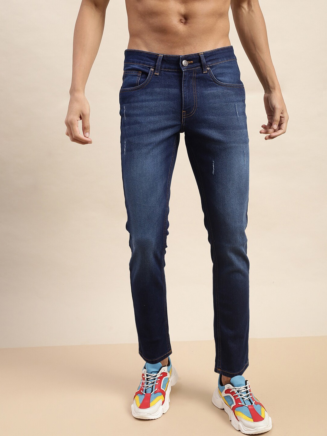 

VEIRDO Men Blue Original Skinny Fit Low Distress Light Fade Stretchable Jeans