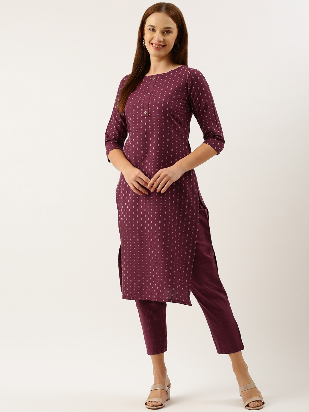 

Saanjh Geometric Kurta With Trousers, Red