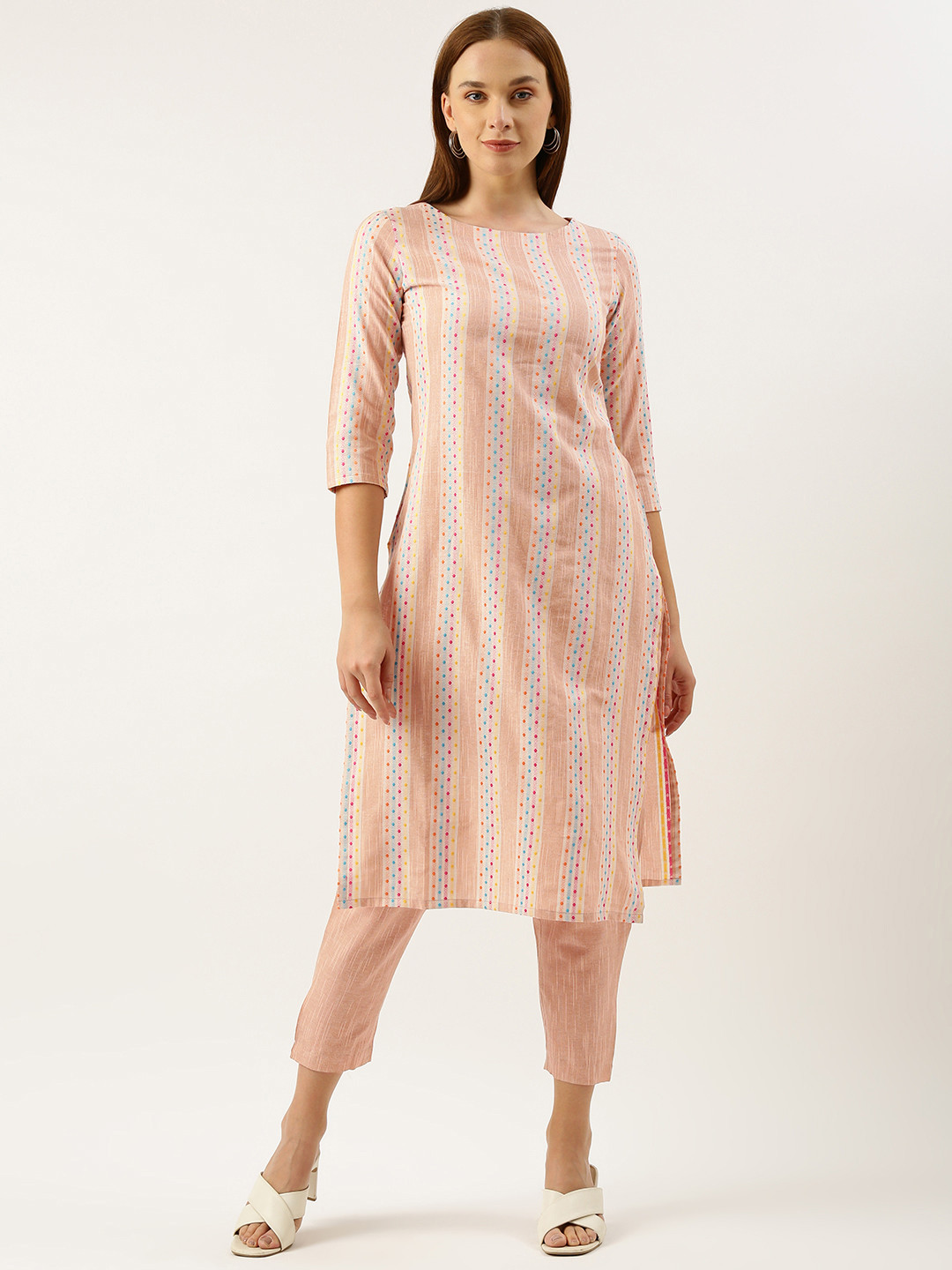 

Saanjh Women Printed Regular Kurta with Trousers, Brown