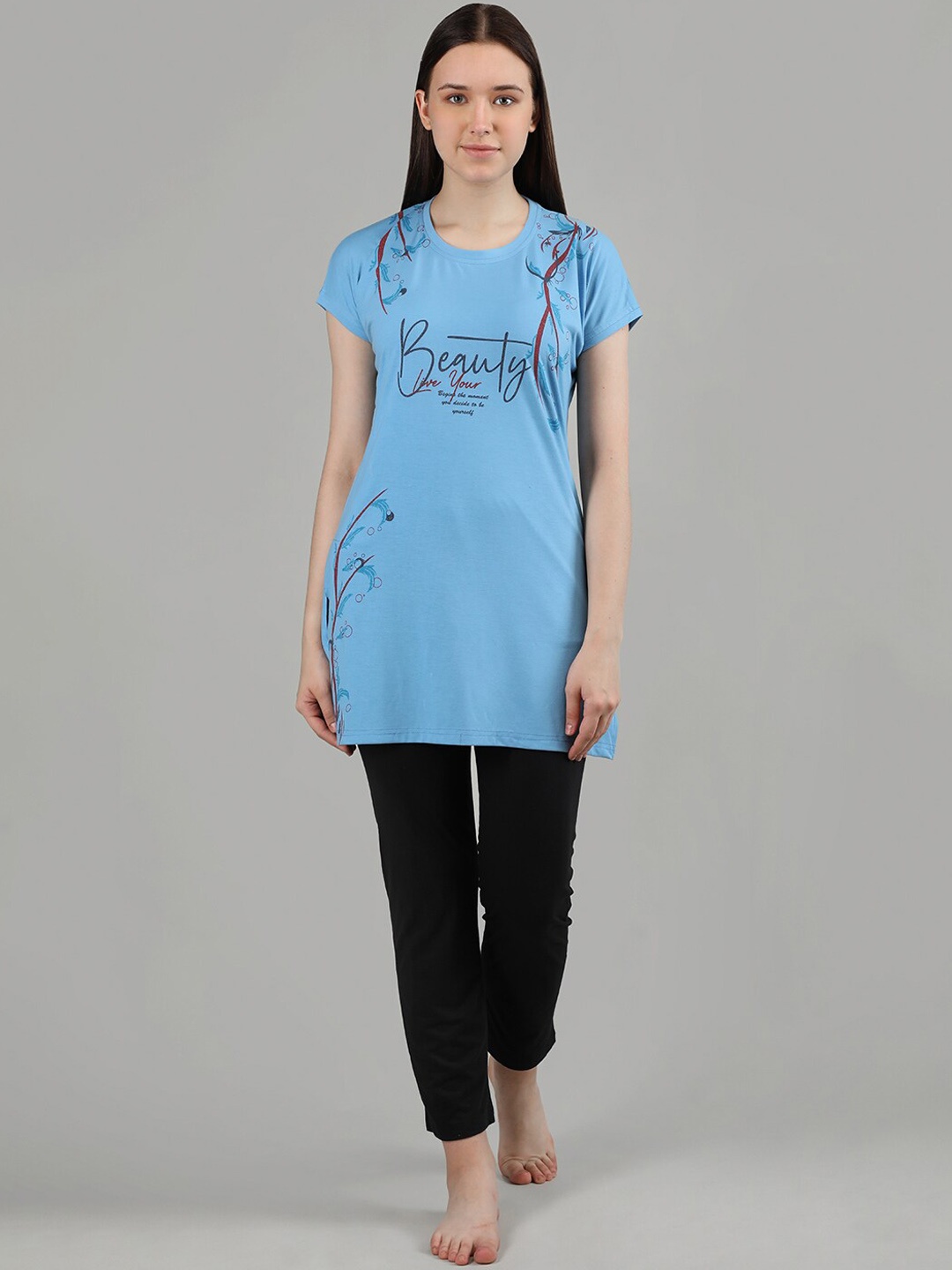 

Duchess Typography Printed Night Suit, Blue