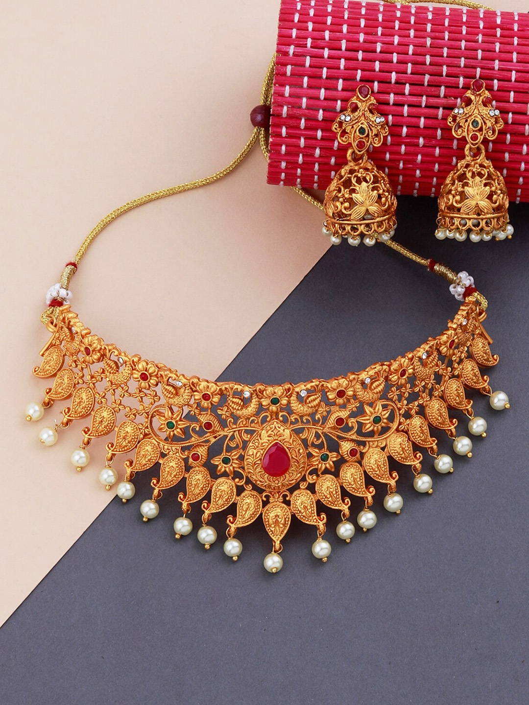 

Silver Shine Gold-Plated Stone Studded Choker Jewellery Set