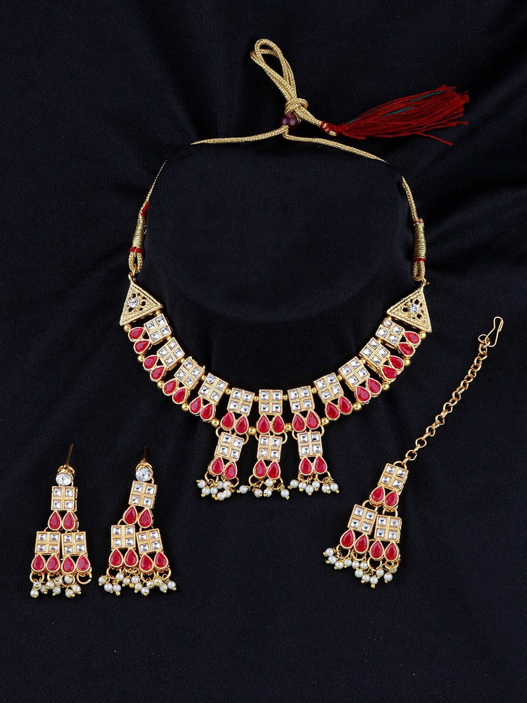 

Silver Shine Gold-Plated Kundan-Studded & Beaded Jewellery Set, Red