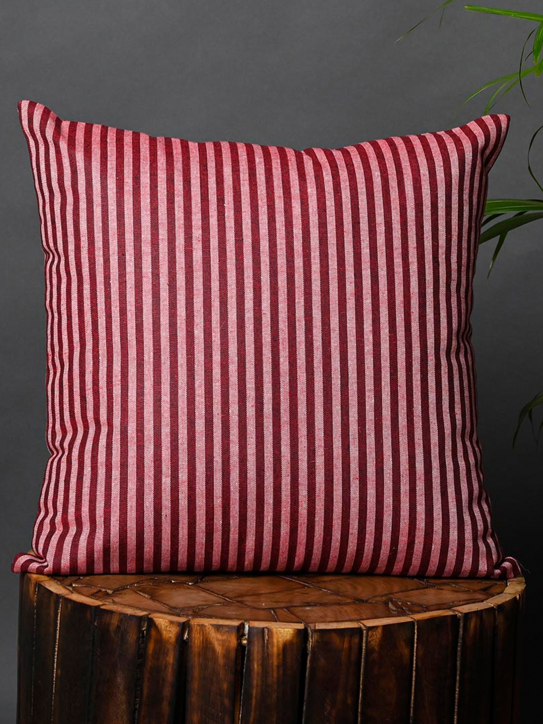 

OUSSUM Maroon & Pink 2 Pieces Striped Square Cotton Cushion Covers