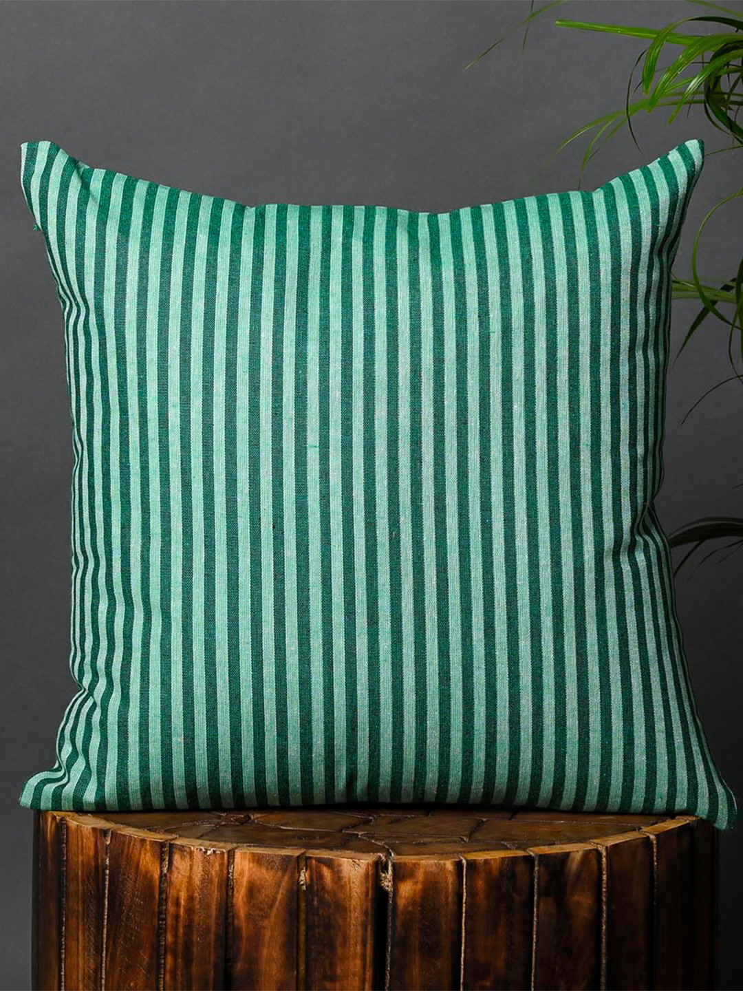 

OUSSUM Green 2-Pieces Striped Cotton Square Cushion Covers