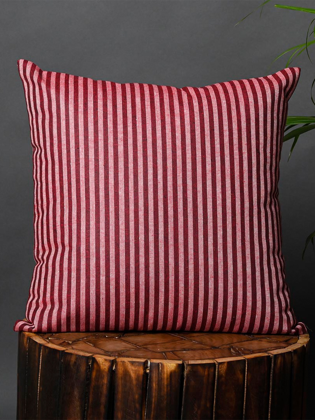 

OUSSUM Maroon & White 2 Pieces Striped Cotton Square Cushion Covers