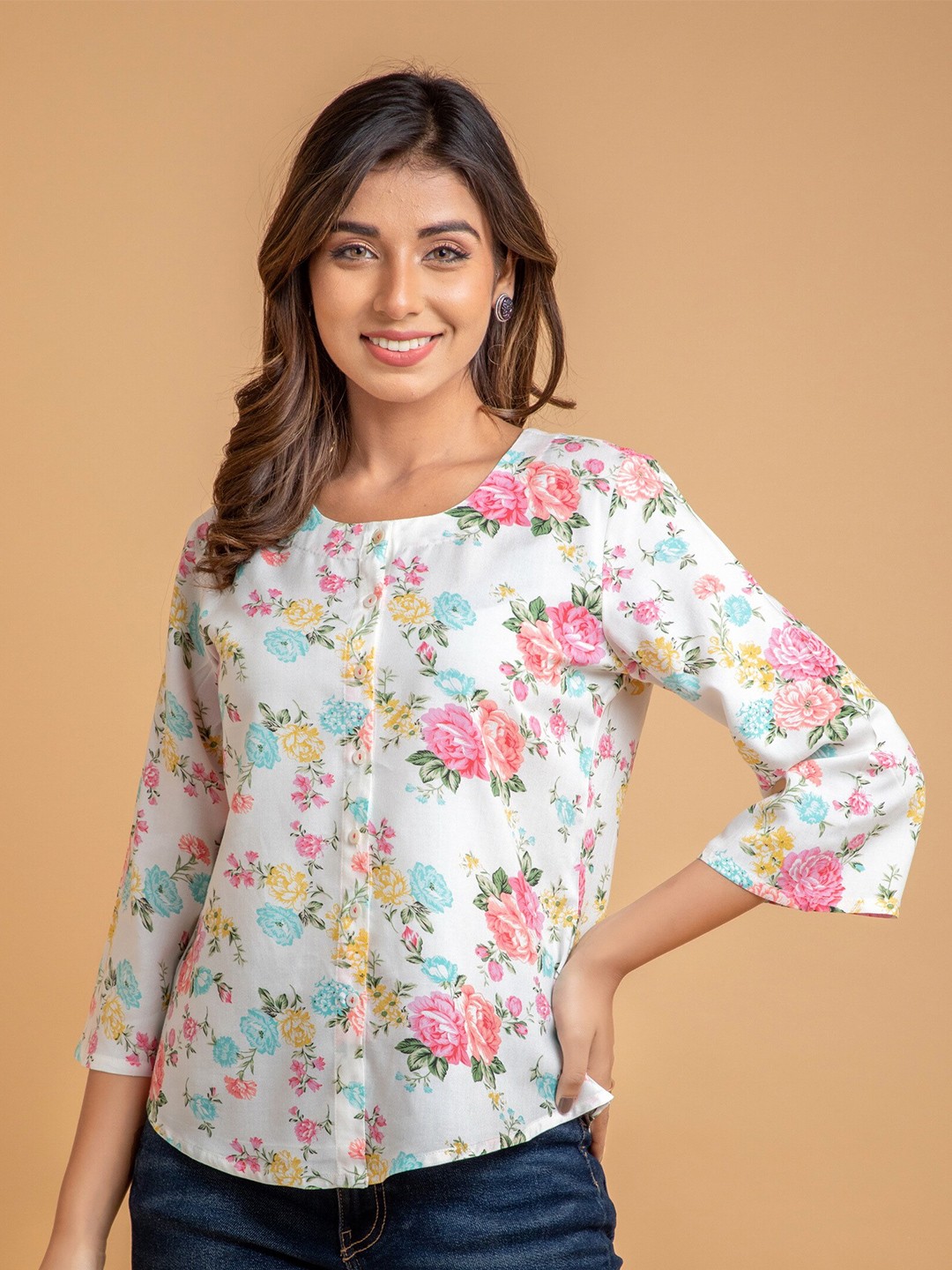 

SUTI Floral Printed Round Neck Three-Quarter Sleeves Top, Off white
