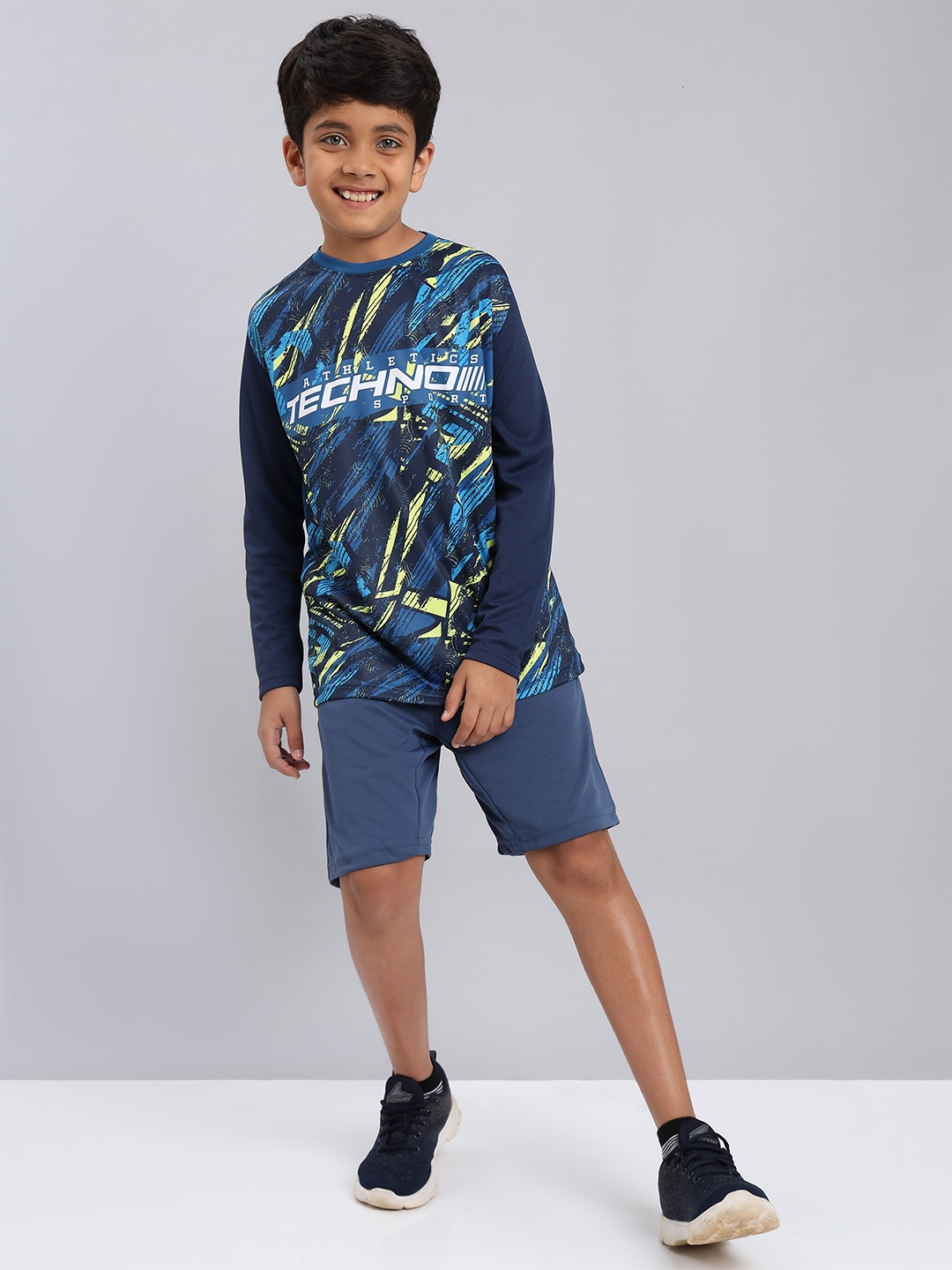 

Technosport Boys Antimicrobial Abstract Printed Sports T-shirt, Teal