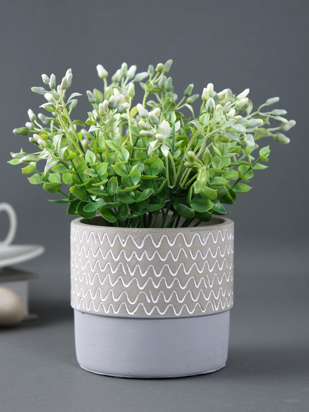 

TAYHAA Grey Wave Textured Ceramic Planter