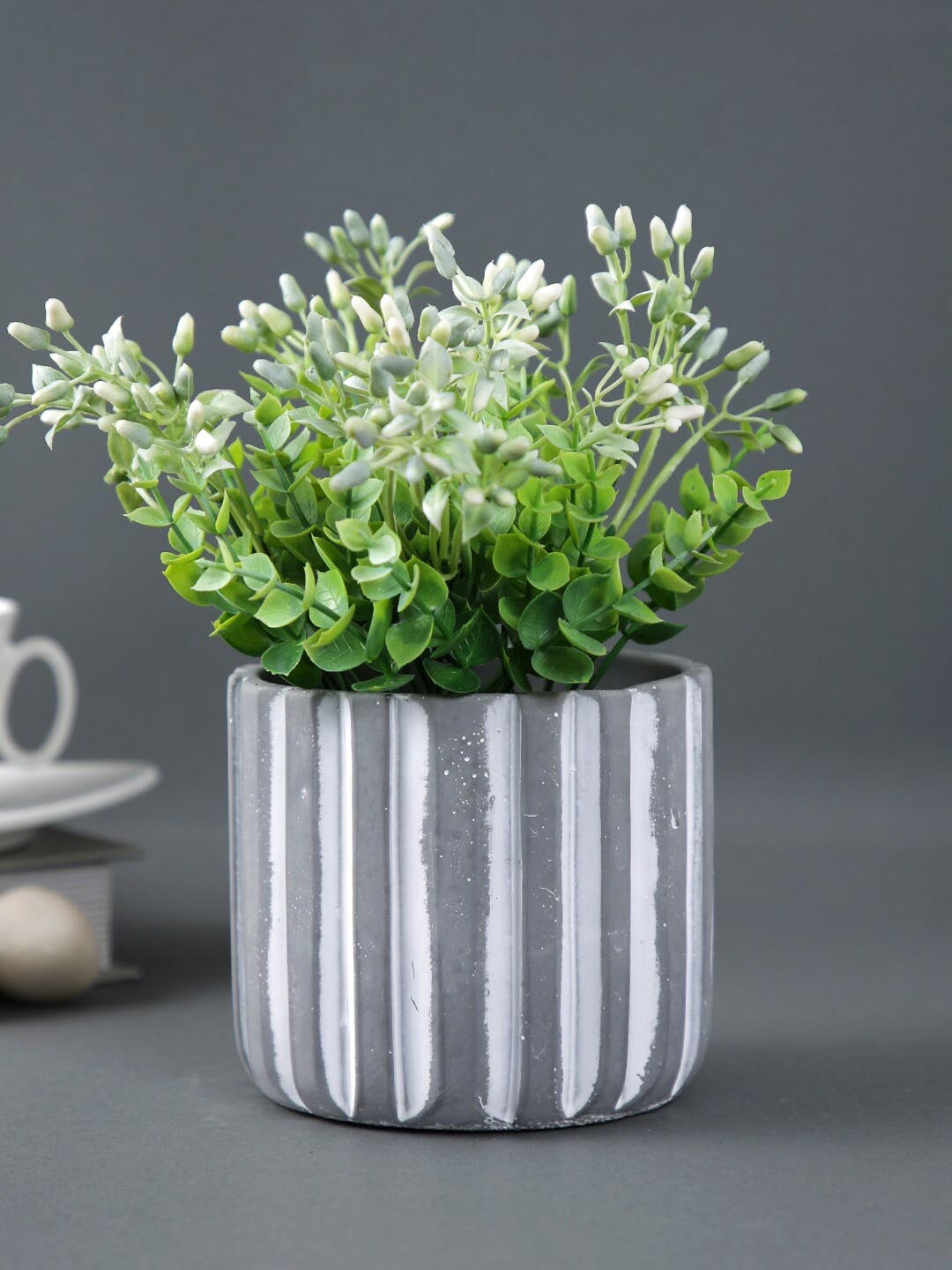 

TAYHAA Grey Striped Ceramic Planter