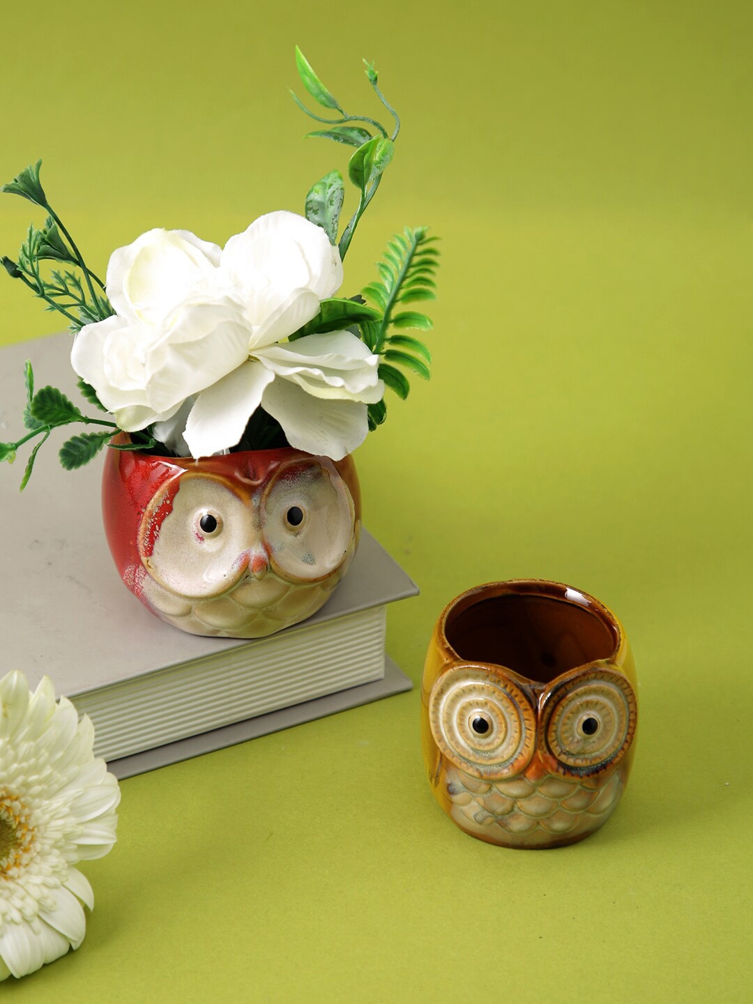 

TAYHAA 2 Pieces Brown & Beige Owl Textured Ceramic Planters