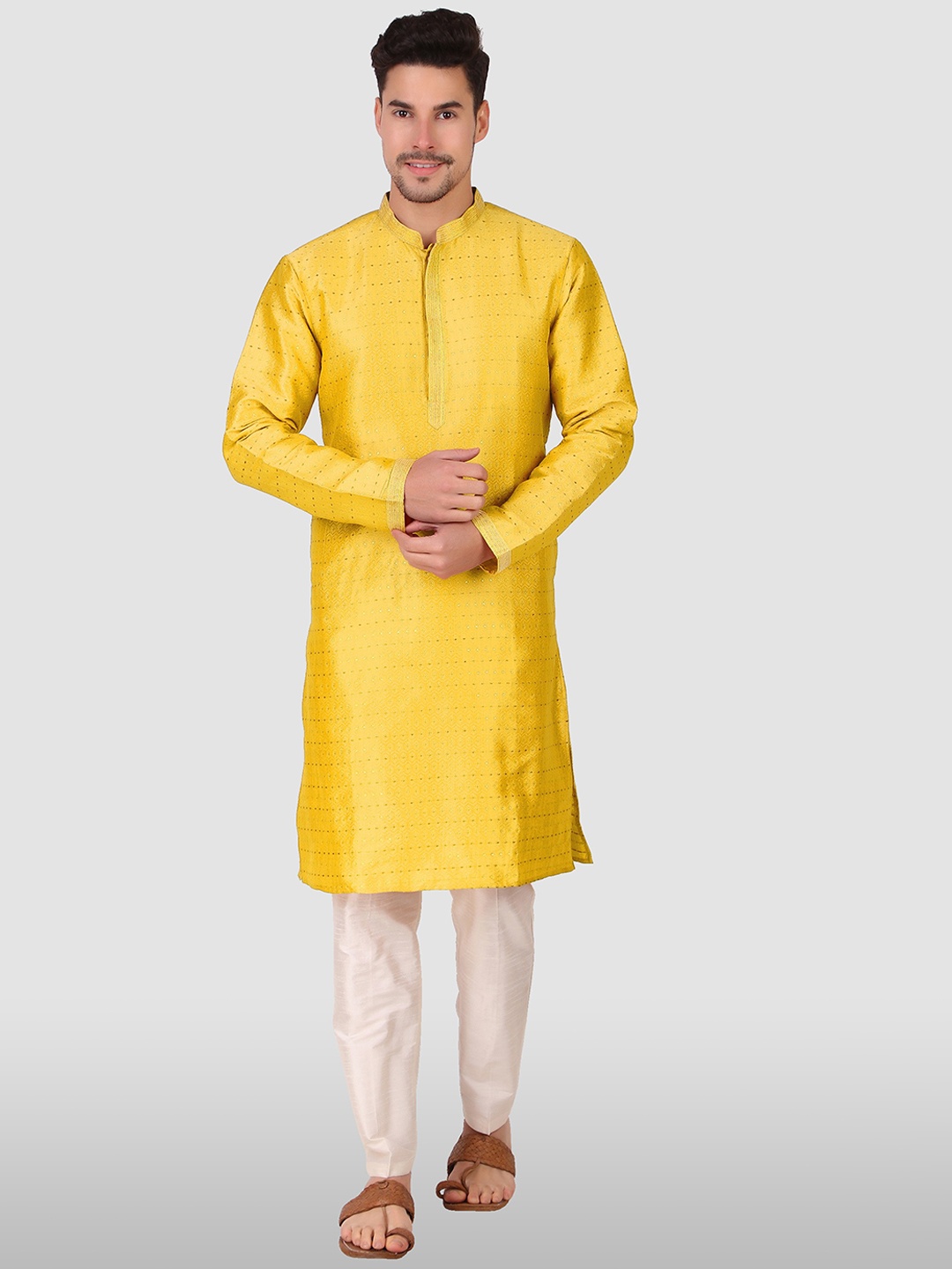 

Cult Indie Woven Design Mandarin Collar Kurta with Pyjamas, Yellow