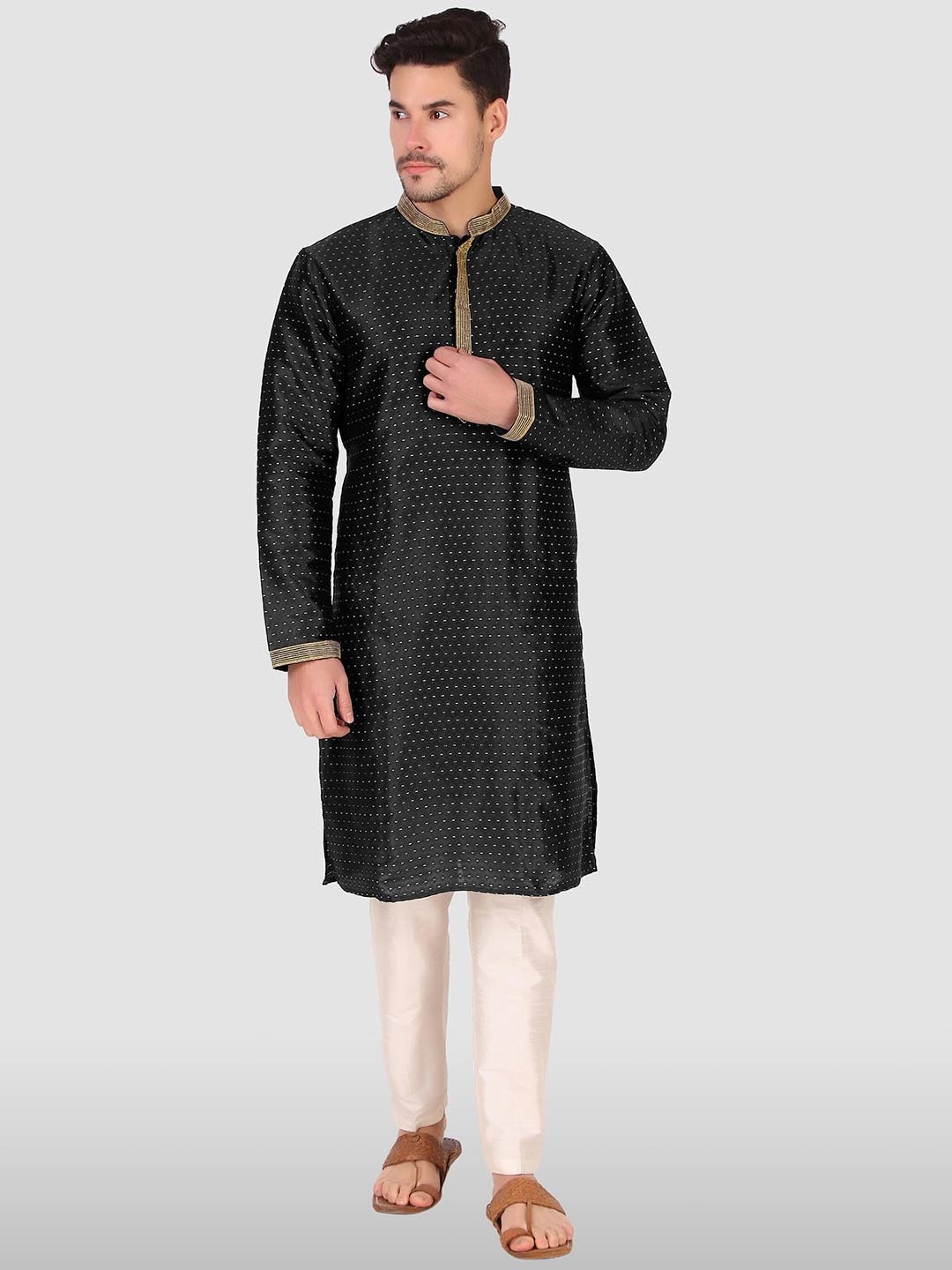 

Cult Indie Woven Design Mandarin Collar Kurta with Pyjamas, Black