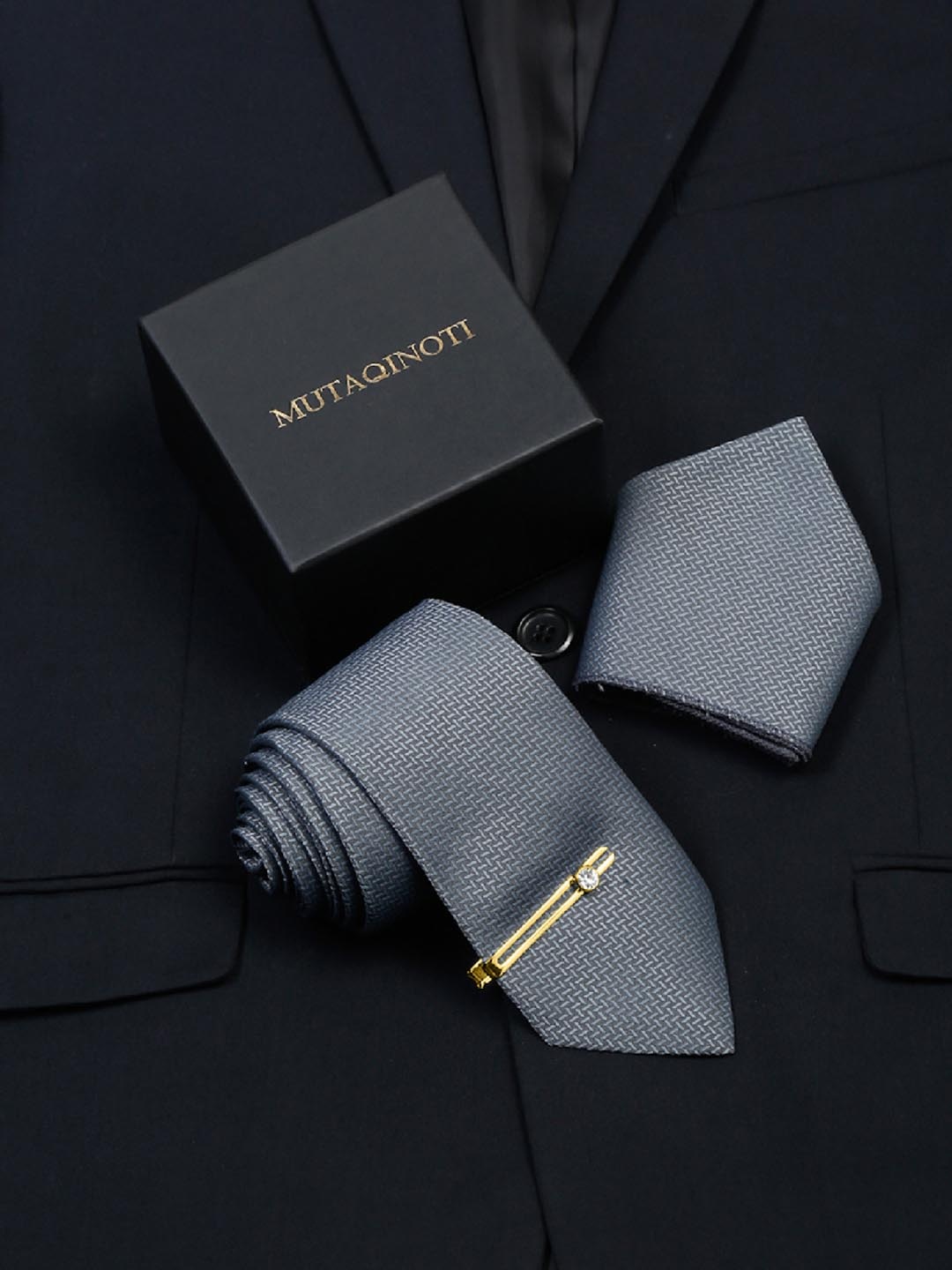 

MUTAQINOTI Men Silk Formal Accessory Gift Set, Grey
